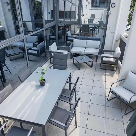 Luxury With Private Spa-free Parking * Monza